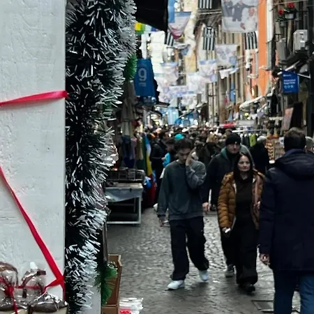 לינה וארוחת בוקר Dimora Dei Decumani