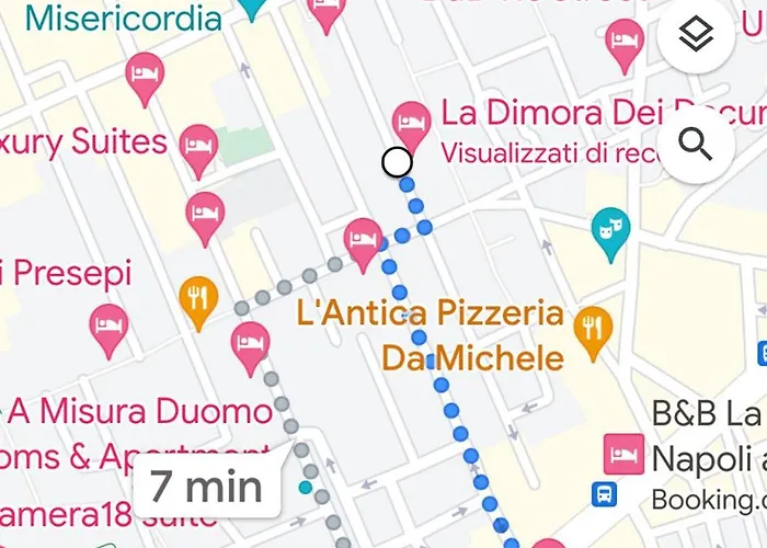 Bed & Breakfast Dimora Dei Decumani 4*