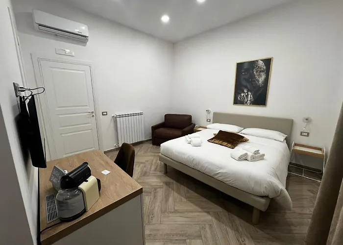 Bed & Breakfast Dimora Dei Decumani