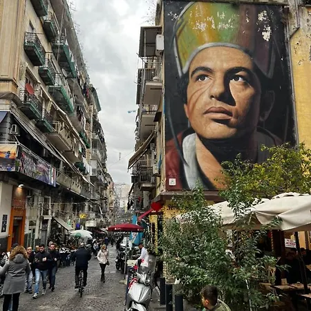 Dimora Dei Decumani ベッド・アンド・ブレックファスト 4*