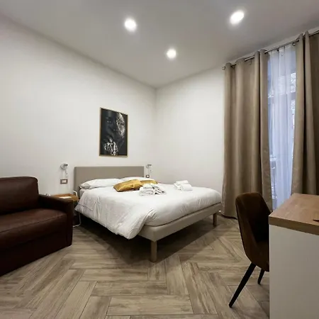 Dimora Dei Decumani - Centro Storico Di 4*